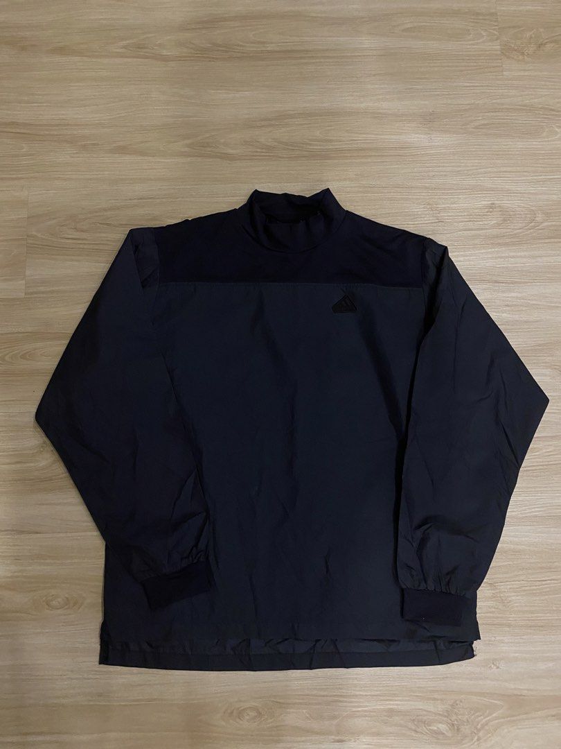 Adidas Pullover (Category: Coats, Jackets and Outerwear) located in Bayan Lepas. Submitted by theheist.store (Listing ID 1448422621, Image 1). Description: ✅Available✅ Adidas Pullover Size : S Pit: 21inch Length: 26inch Condition: 9.9/10 Price : Rm40 free postage 📲01110514604 to purchase #theheiststore R .