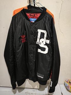 (Category: ) located in . Submitted by ac.milan (Listing ID 1448286135, Image 1). Description: .