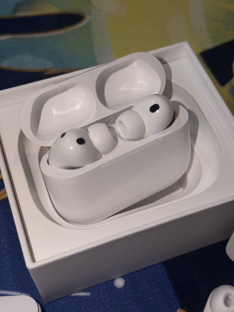 AIRPODS PRO 3 (Category: Headphones & Headsets) located in Manila. Submitted by then.m (Listing ID 1448482992, Image 2). Description: BARELY USED AIRPODS PRO 3 RUSH FOR SALE NO ISSUE! AUTHENTIC 💯 NO RECEIPT COMPLETE BOX INCLUSION CHECK ALL YOU WANT WARRANTY UNTIL FEBRUARY 2027 MANILA AREA.