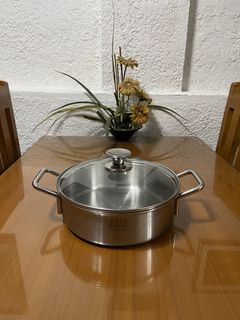 (Category: ) located in . Submitted by doublelkitchenware (Listing ID 1448320218, Image 1). Description: .