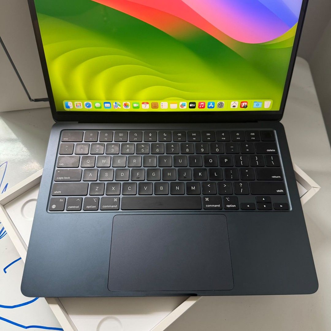 Apple MacBook Air M3 13-inch503476410385715203