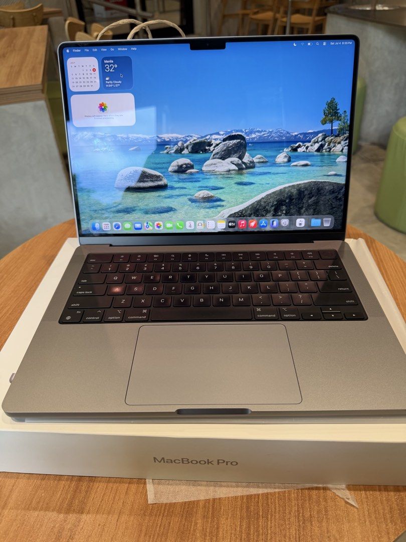 apple-macbook-pro-14-inch-m3-chip-computers-tech-laptops