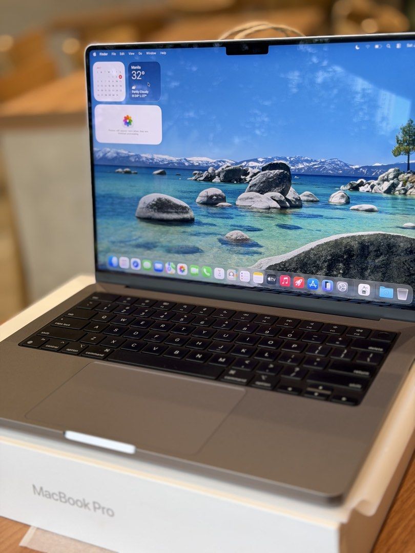 apple-macbook-pro-14-inch-m3-chip-computers-tech-laptops