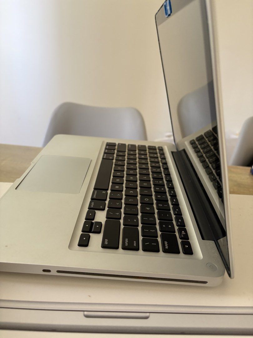 Apple MacBook Pro Laptop503614000008407042