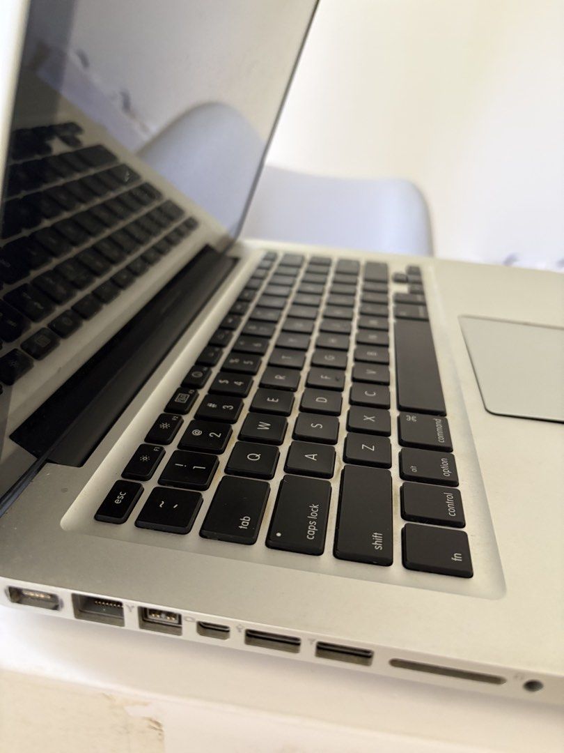 Apple MacBook Pro Laptop503614000008407043