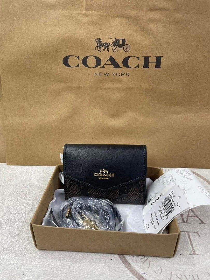 Authentic Coach Sling Wallet for Women (Category: Wallets & Card holders) located in Manila. Submitted by Authentic4Less_OLShop (Listing ID 1448302341, Image 1). Description: Reserve yours now!!! Super nice in actual ☺️🤩 ORIGINAL MALL PULL OUT ✅Brand new ✅New Arrival RESELLERS ARE WELCOME!!!🥰 DISCLAIMER: authenticforless OLShop is not affiliated with any of the brands posted in this account. Copyrights and trademarks are solely of the brand own