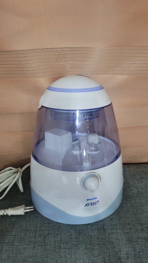 Avent Philips humidifier (Category: Medical Supplies & Tools) located in Carmona. Submitted by marenp2020 (Listing ID 1448386973, Image 1). Description: humidifier. good for babies, infants.