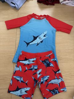 (Kategori: ) berada di . Dikirim oleh twinsiscloset (ID iklan 1448306749, Gambar 1). Deskripsi: .