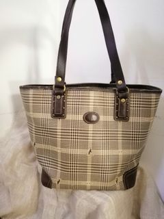 (Category: ) located in . Submitted by tehatreasurethrift (Listing ID 1448314199, Image 1). Description: .