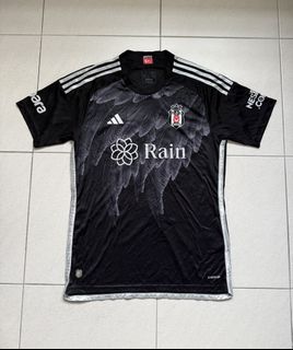 (Category: ) located in . Submitted by fiq_store13 (Listing ID 1448453644, Image 1). Description: .