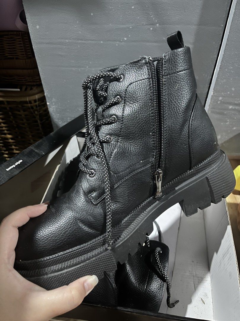 FREE SHIPPING - Betsy Boots (Category: Boots) located in Paranaque City. Submitted by studiosecond (Listing ID 1448395975, Image 2). Description: - No flaws - Used 4 times - Not my style anymore - Last price - Not abused and well take care of - Free shipping from (July 13-15,2026) .