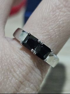 (Category: ) located in . Submitted by Kahi0410 (Listing ID 1448399561, Image 1). Description: .