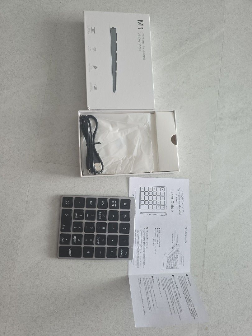 Bluetooth Numeric Keyboard503631664885934081