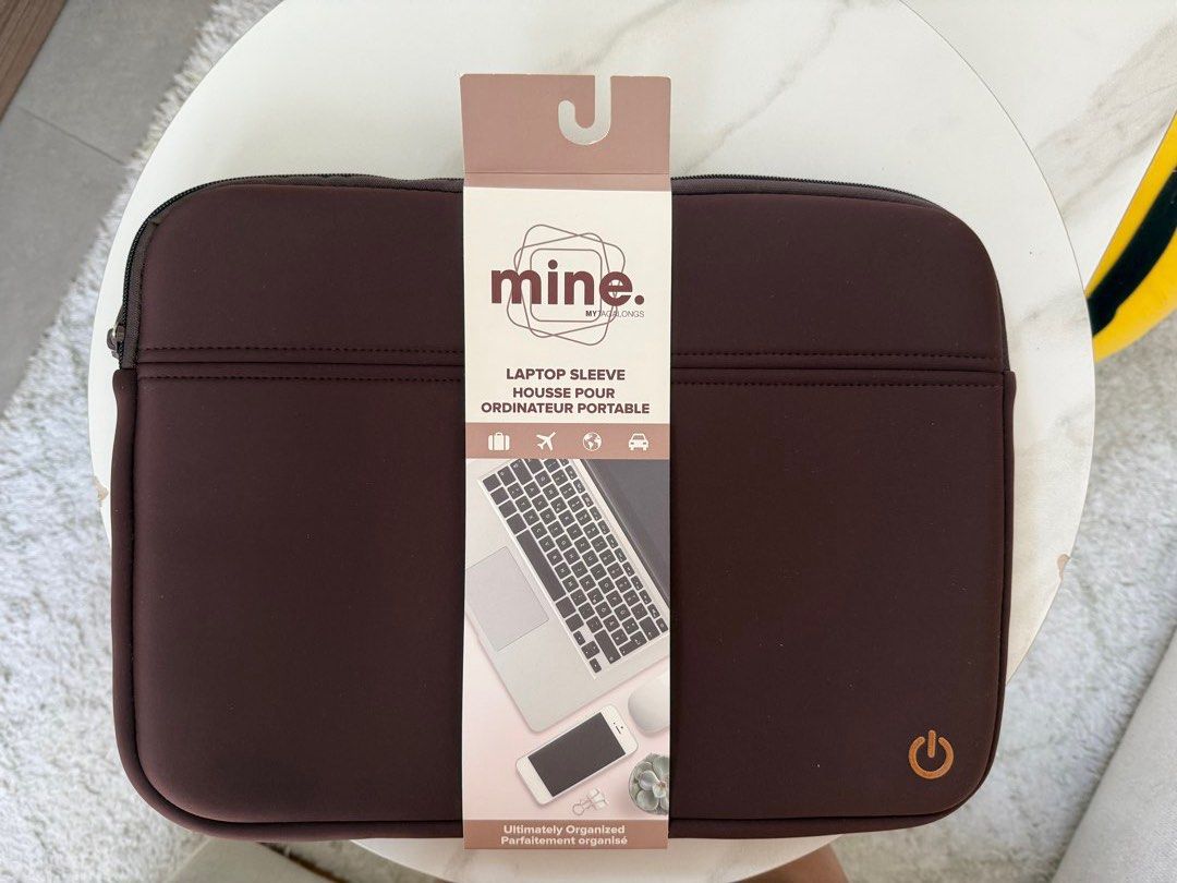 Brand New Laptop Sleeve 13” to 15” (Category: Laptop Bags & Sleeves) located in Taguig. Submitted by laramagbalana (Listing ID 1445277810, Image 1). Description: •Brand New Laptop Sleeve •Never been used •Given as a gift from US •Fits 13” to 15”.