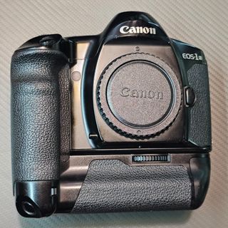 （分類：）位於 。 由 flagshipcamera2 提交（商品編號 1448312646，圖片 1）。簡介： 。