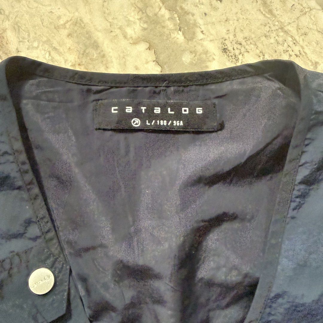 Catalog nylon vest (Category: Vests) located in Cavite. Submitted by epiboie (Listing ID 1448395000, Image 2). Description: Catalog vest Size large 23x23 Color rate: 9.5/10 excellent condition No issue.