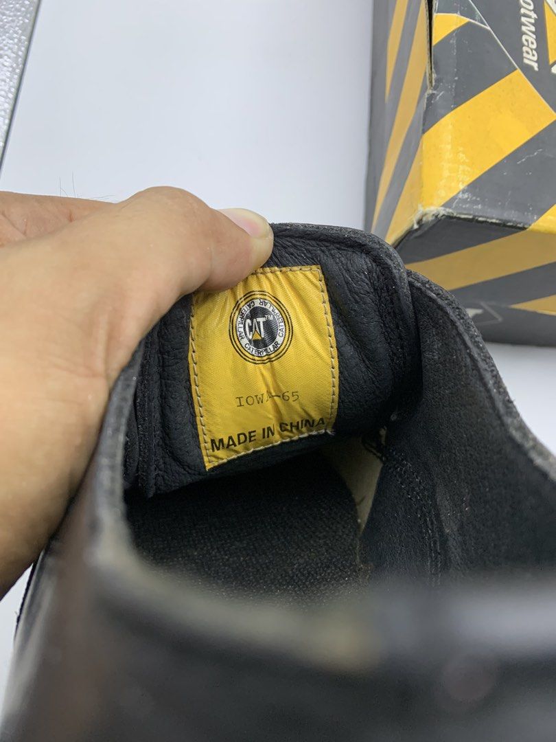CATERPILLAR Black Monk Strap Shoes (Category: Casual Shoes) located in Bulacan. Submitted by ridersthrift_ph (Listing ID 1448435198, Image 3). Description: Size IOWA - 65 In Great Condition Brand New With Box No Signs of usage Reason for selling: natambak lang hindi na ginamit Gcash Payment Bulacan 📍.