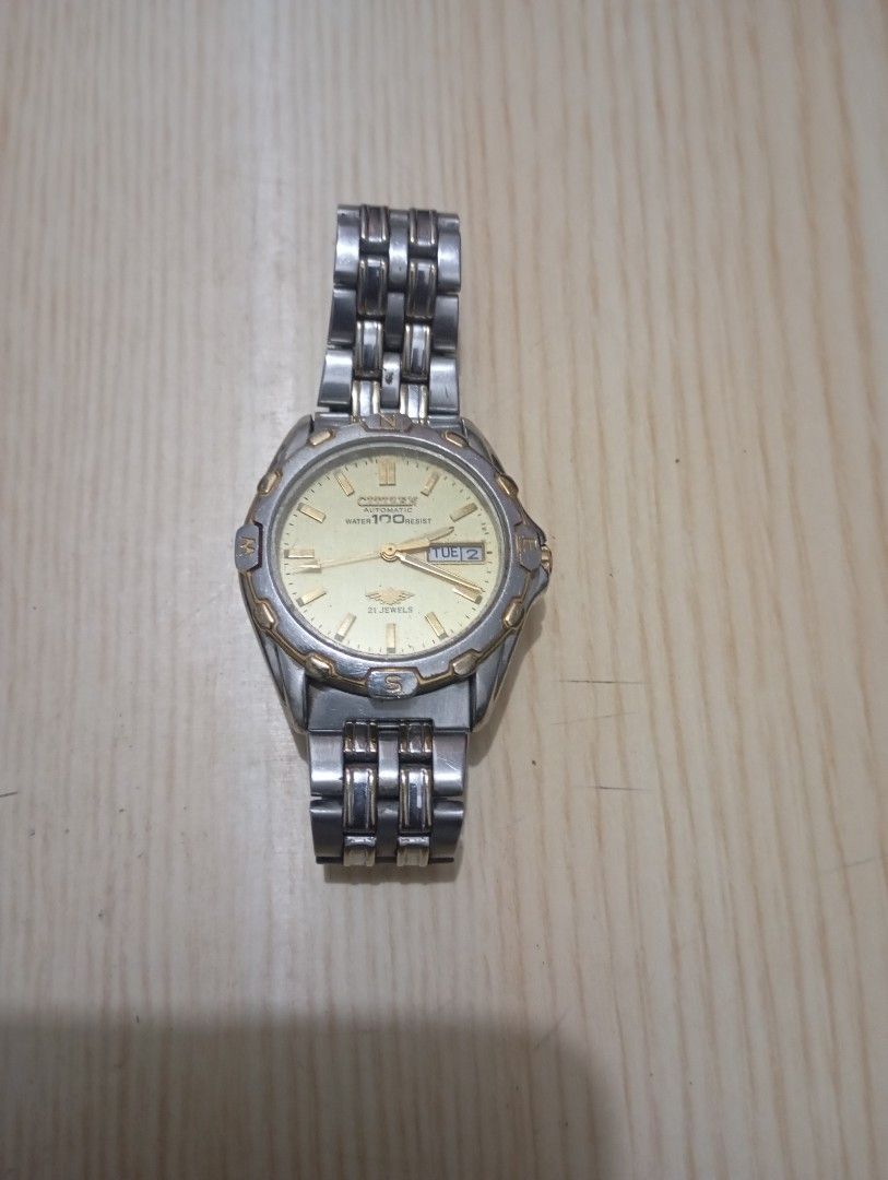 Citizen automatic (Category: Men's Watches) located in Las Pinas. Submitted by quick_deals_great_finds2 (Listing ID 1448438740, Image 2). Description: Original good working condition Automatic 35mm medium Fits wrist size 6.8 inches.