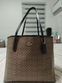 (Category: ) located in . Submitted by boutique289715 (Listing ID 1448413280, Image 1). Description: .