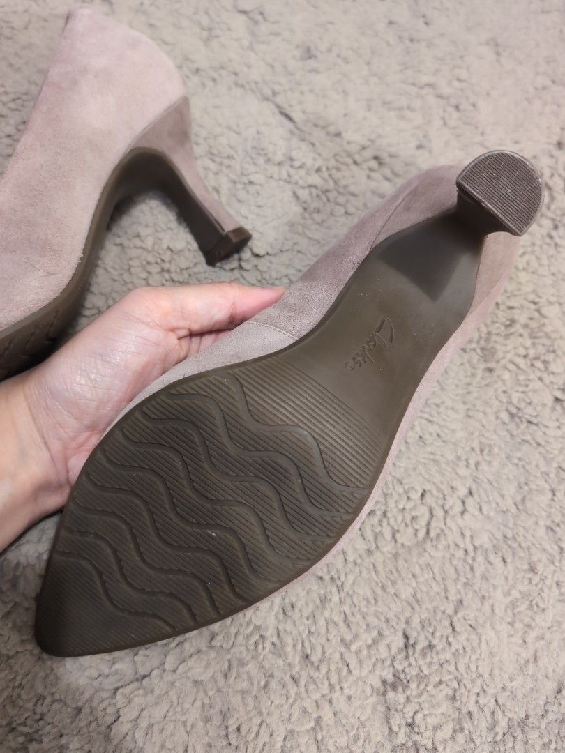 Clarks Mauve Suede Heels Size 6 (Category: Heels) located in Taytay. Submitted by la0ui (Listing ID 1448427945, Image 3). Description: Clarks Kataleyna Gem Mauve Suede Heels 2-inch heels perfect for corporate attire Used twice only and in mint condition Box not available/included RFS: wouldn't be needing it anymore.