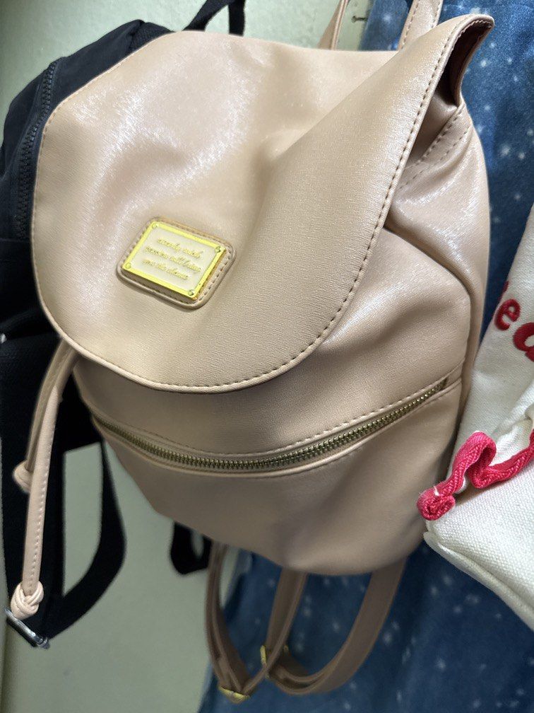 Combo Backpack 2 For RM 11 (Category: Backpacks) located in Seberang Jaya. Submitted by cherieooi99 (Listing ID 1448420498, Image 1). Description: .