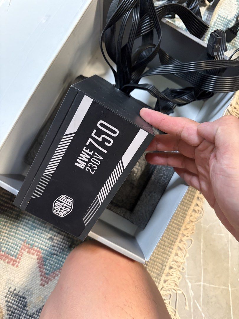 Cooler Master MWE 750 230V Power Supply