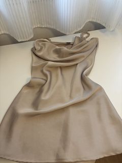 (Category: ) located in . Submitted by elys.closet (Listing ID 1448394880, Image 1). Description: .