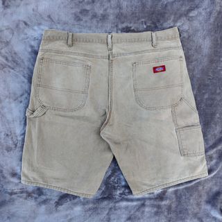 (Category: ) located in . Submitted by thrifted.trilogy (Listing ID 1448408004, Image 1). Description: .