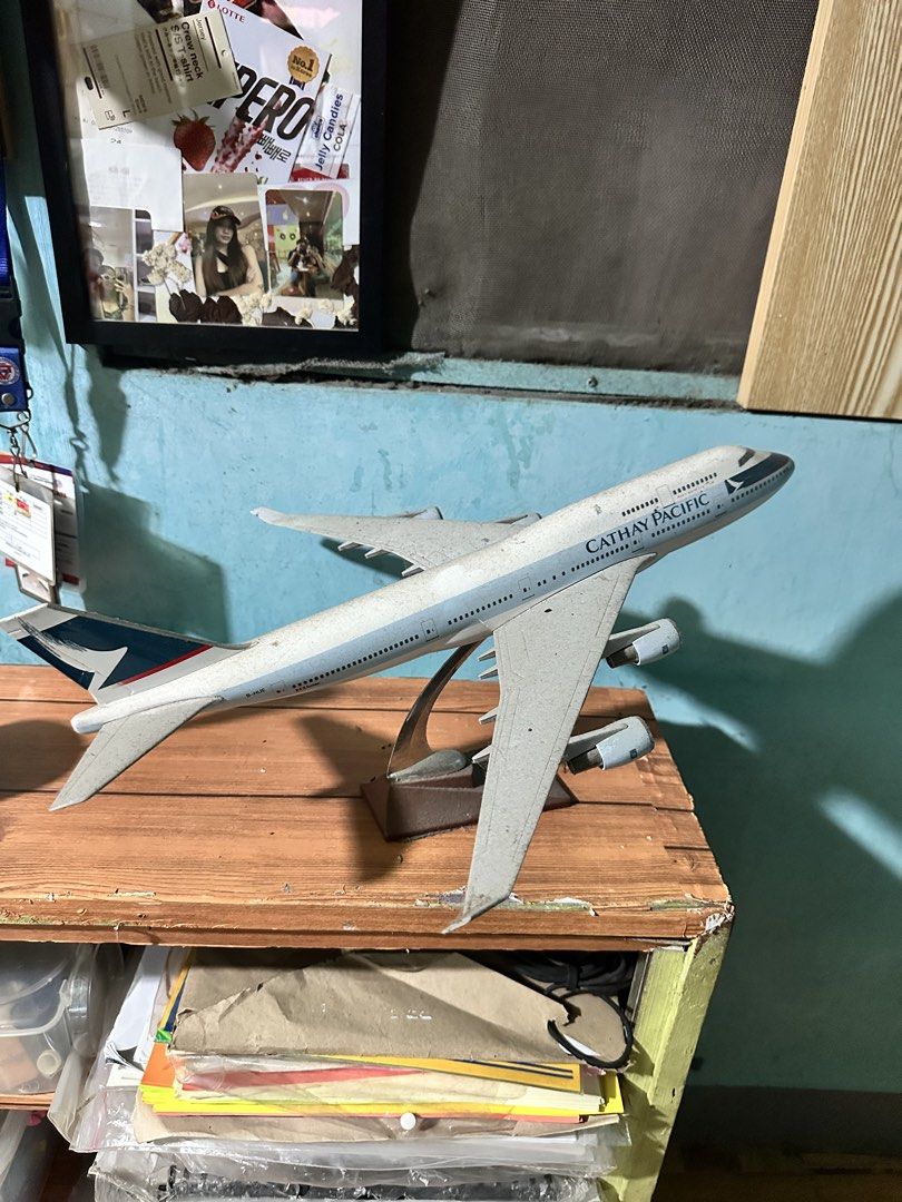 Die Cast Airplane Model Big Scale (Category: Vehicle & Diecast Models) located in Taguig. Submitted by engrcj (Listing ID 1448368424, Image 1). Description: Cathay Pacific Boeing 747 Air Force One Boeing 747 Philippine Airlines Boeing 747-400 (broken tail) Saudi Arabian Airlines Boeing 747 4k each Negotiable for take all NO BOX ALL DISPLAYED ONLY Lilinisin nalang for buyer Taguig area.