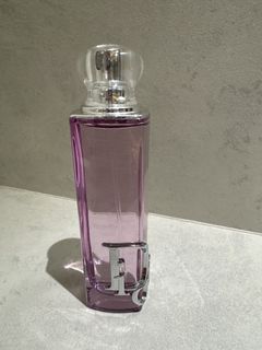 （分類：）位於 。 由 pinkypppp 提交（商品編號 1448368758，圖片 1）。簡介： 。