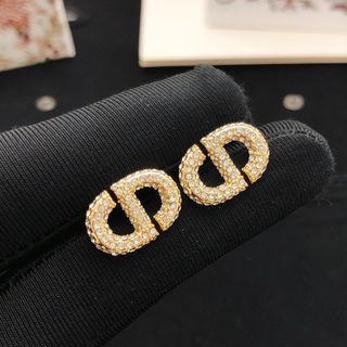 （分類：）位於 。 由 nathancoll40529 提交（商品編號 1448288329，圖片 1）。簡介： 。