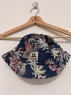 (Category: ) located in . Submitted by bythevintageedit (Listing ID 1448308839, Image 1). Description: .