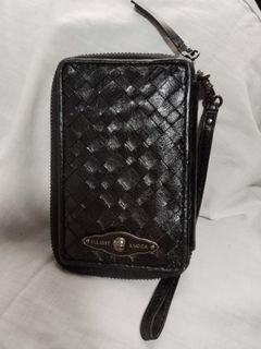 (Category: ) located in . Submitted by 3mi3shop (Listing ID 1448323180, Image 1). Description: .
