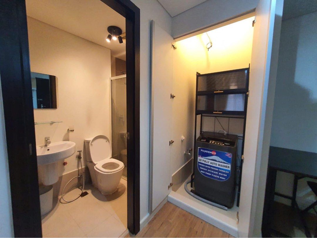 For Lease : Studio Lerato Tower 3 (Category: Apartments & Condos) located in Manila. Submitted by dgwilma (Listing ID 1448331437, Image 3). Description: For Lease : Lerato Tower 3 Studio Fully Furnished 18th floor - 30sqm P26,000 .