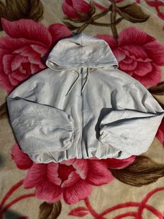 (Category: ) located in . Submitted by the.lostwardrobe (Listing ID 1448395839, Image 1). Description: .