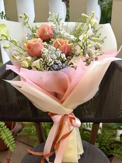 (Category: ) located in . Submitted by gentlebreezeflorals (Listing ID 1448412861, Image 1). Description: .