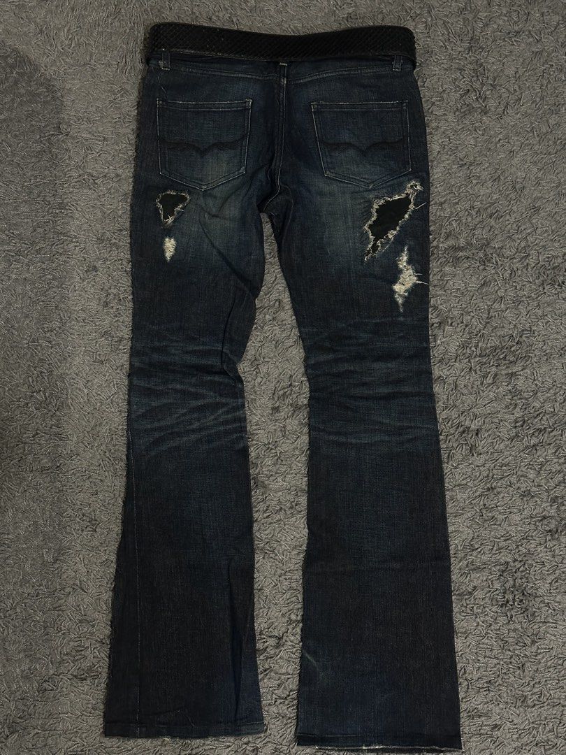 Fuga Leather Patch Pants (Category: Jeans) located in Simpang Ampat. Submitted by 97sheng (Listing ID 1448399749, Image 2). Description: W32 L42.5.