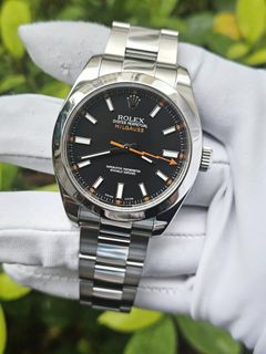 (Category: ) located in . Submitted by 2am.watches (Listing ID 1448459229, Image 1). Description: .