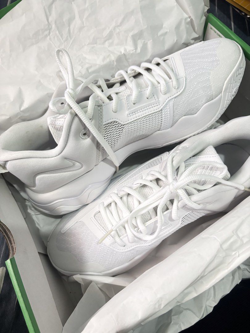 Nike Giannis Immortality 3 EP (Category: Racket and Ball Sports) located in San Pascual. Submitted by gemd29 (Listing ID 1448425114, Image 1). Description: Giannis Immortality 3 EP BRAND NEW | NEVER BEEN USED NEGOTIABLE FOR SURE BUYERS ✅ color: white ✅ size: UK 9 / EUR 44 ✅ complete, with box Honest issue: (seen on pic) ❗️a little yellowish stain on the collar due to storage (never nagamit, sinukat lang po) ❗️ 📍pick up/meet up: QC (SM North, Ver