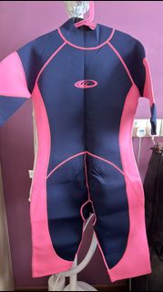 (Category: ) located in . Submitted by HerBottega (Listing ID 1448297735, Image 1). Description: .