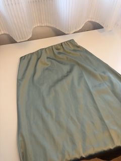 (Category: ) located in . Submitted by elys.closet (Listing ID 1448395379, Image 1). Description: .