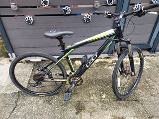 （分類：）位於 。 由 2ndbike 提交（商品編號 1448452860，圖片 1）。簡介： 。