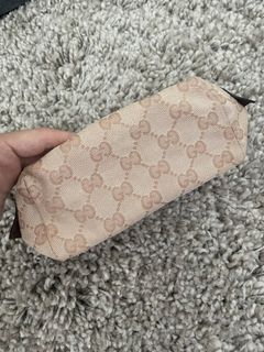 (Category: ) located in . Submitted by wardrobecloset (Listing ID 1448433643, Image 1). Description: .