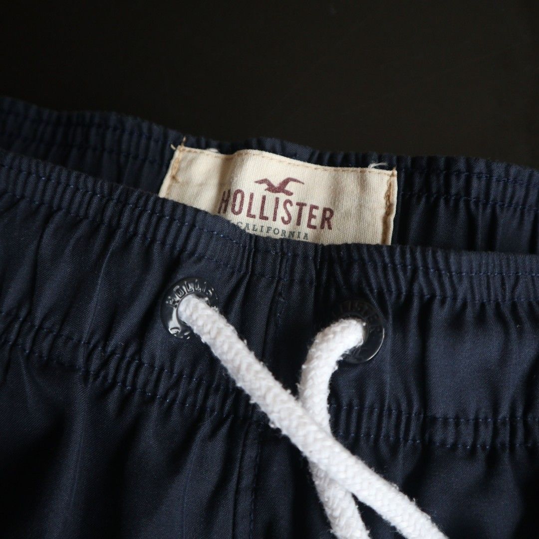 hollister swim shorts (Category: Bikinis & Swimsuits) located in Manila. Submitted by busybuzzingbees (Listing ID 1448287412, Image 2). Description: S-M Waist 28 Length 13 Loc: Malate, Manila Can meet up around LRT 1 Quirino or Vito Cruz only Shipping thru Lalamove, J&T, or any same-day courier that the buyer prefers Helping tags: Zara, H&M, Forever 21, Bershka, Uniqlo, Guess, Stradivarius, Cotton On, Princess Polly, Shein RFS: either not my styl