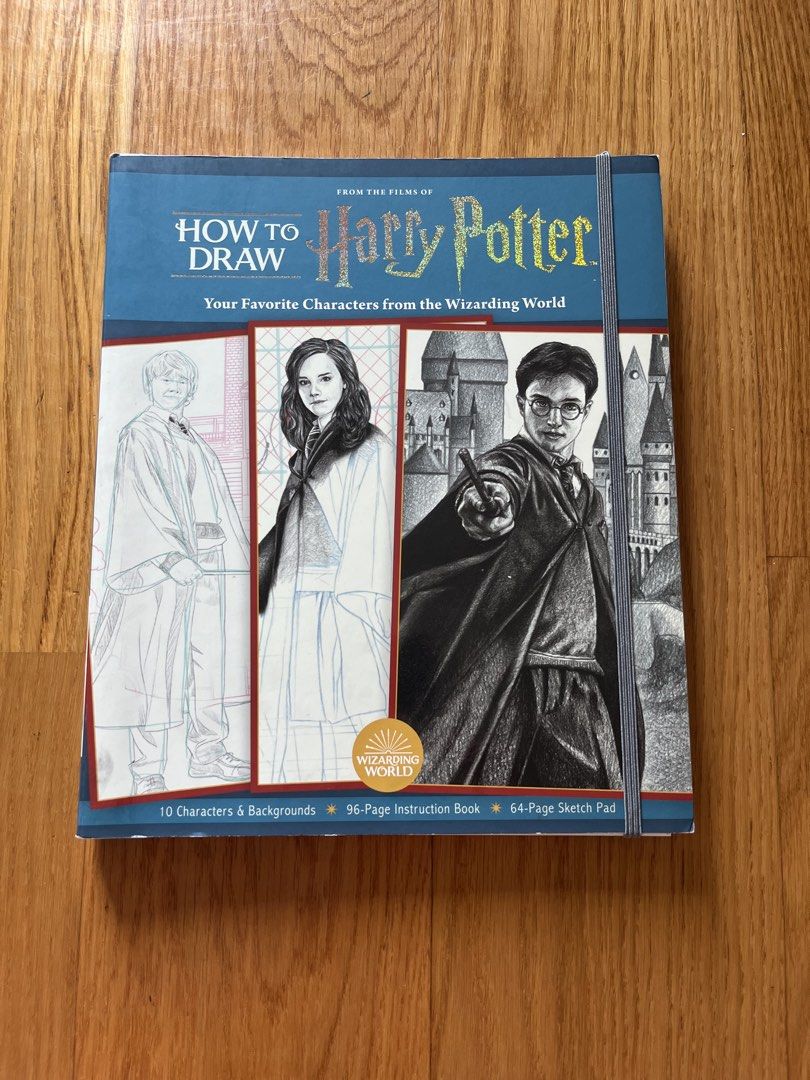 How to Draw Harry Potter Characters Book （分類：兒童書籍）位於 Hong Kong。 由 cheapsellerguy 提交（商品編號 1448300730，圖片 1）。簡介： Learn to draw your favorite characters from the Wizarding World. This book includes 10 characters and backgrounds. It's a 96-page instruction book with a multiple page sketch pad. Great for any Harry Potter fan who loves to draw. Extremely detailed and barely used, official form Universal Studios. Negotiable price pls contact for more inf