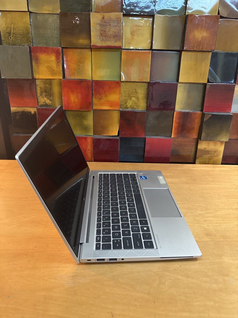 HP EliteBook Laptop504049215462461441