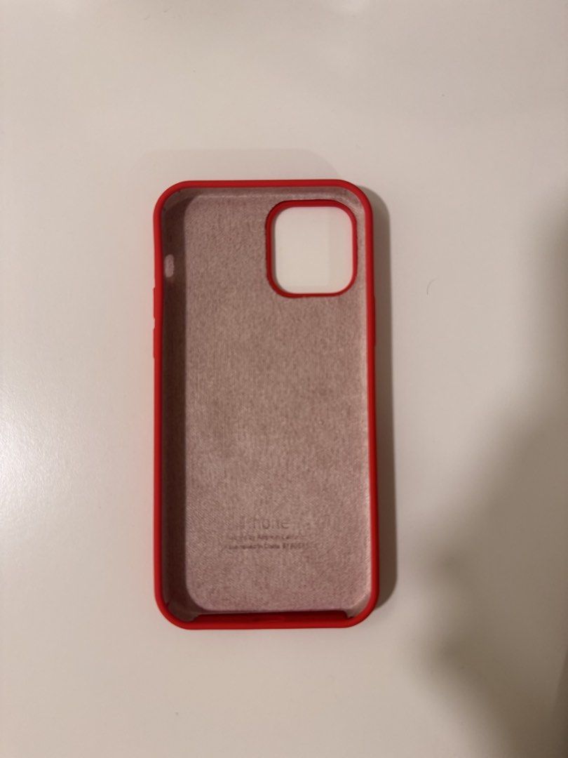 iPhone 12 Silicone Case (Category: Cases & Sleeves) located in Quezon City. Submitted by ysm888 (Listing ID 1448375557, Image 2). Description: iPhone Silicone Case (Red).