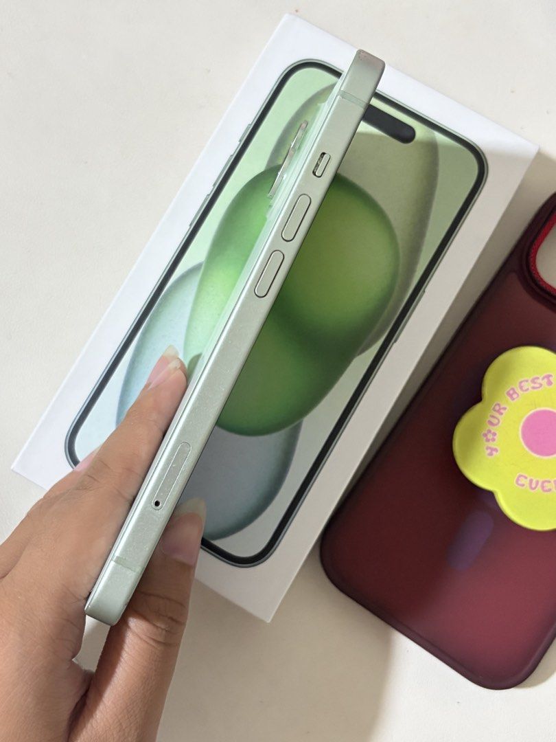 iPhone 15 (Category: iPhone 15 Series) located in Makati City. Submitted by apolnamaykagat (Listing ID 1447323966, Image 2). Description: iPhone 15 Green 128GB 84% battery health with original box, charger & case no issue. makinis! loc: bulacan.
