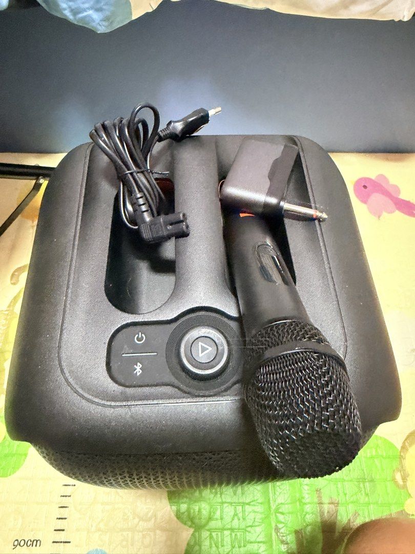 JBL Portable Karaoke Speaker with  1 Microphone