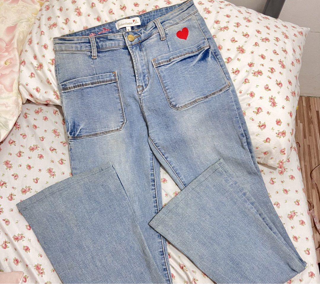 Kamiseta Love Marie Pants (Category: Jeans) located in Legazpi City. Submitted by closetdeclutters111 (Listing ID 1448403296, Image 1). Description: size 28-32.